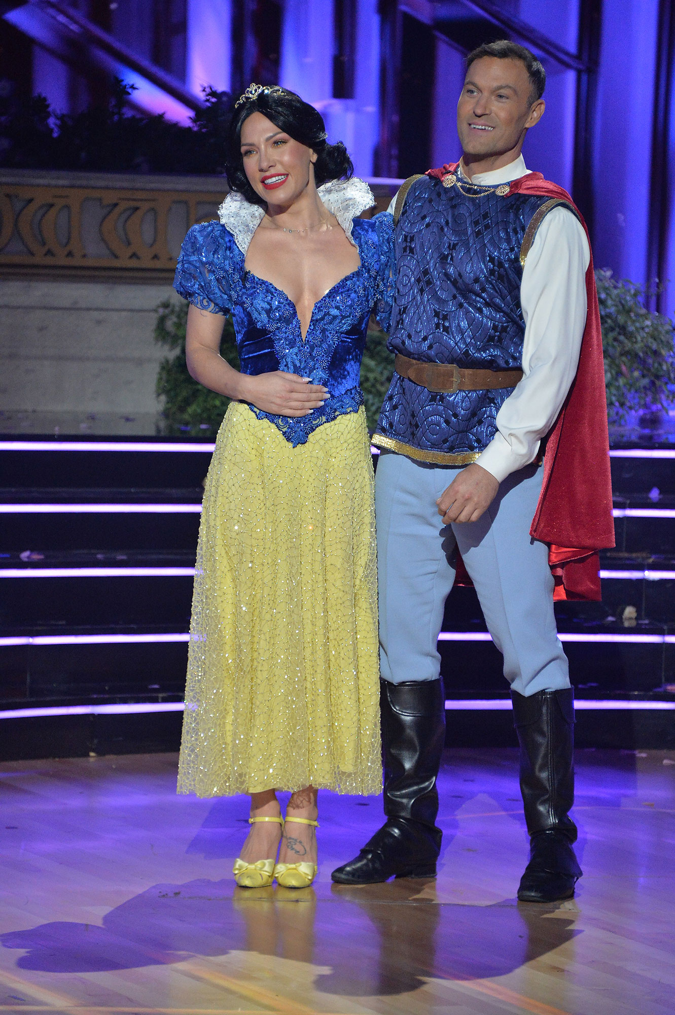 Dancing With the Stars’ Fans Weigh In as Judges Criticize Sharna Burgess, Brian Austin Green for PDA
