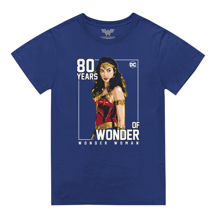 Gal Gadot Just Dropped the Best Wonder Woman Merch 01