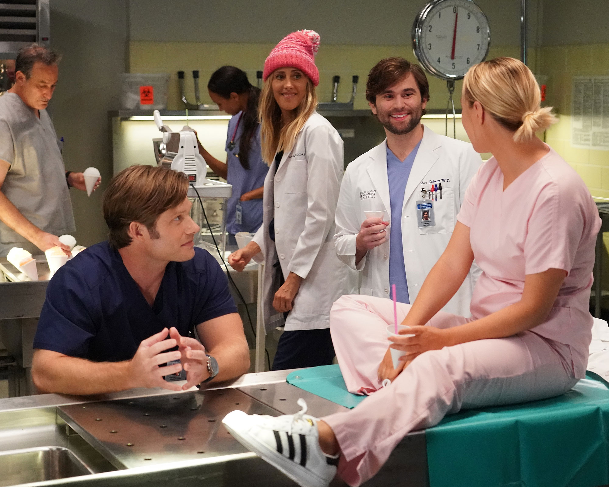 Grey’s Anatomy’ Fans Are Freaking Out Over Which Character Might Get Killed Off Next