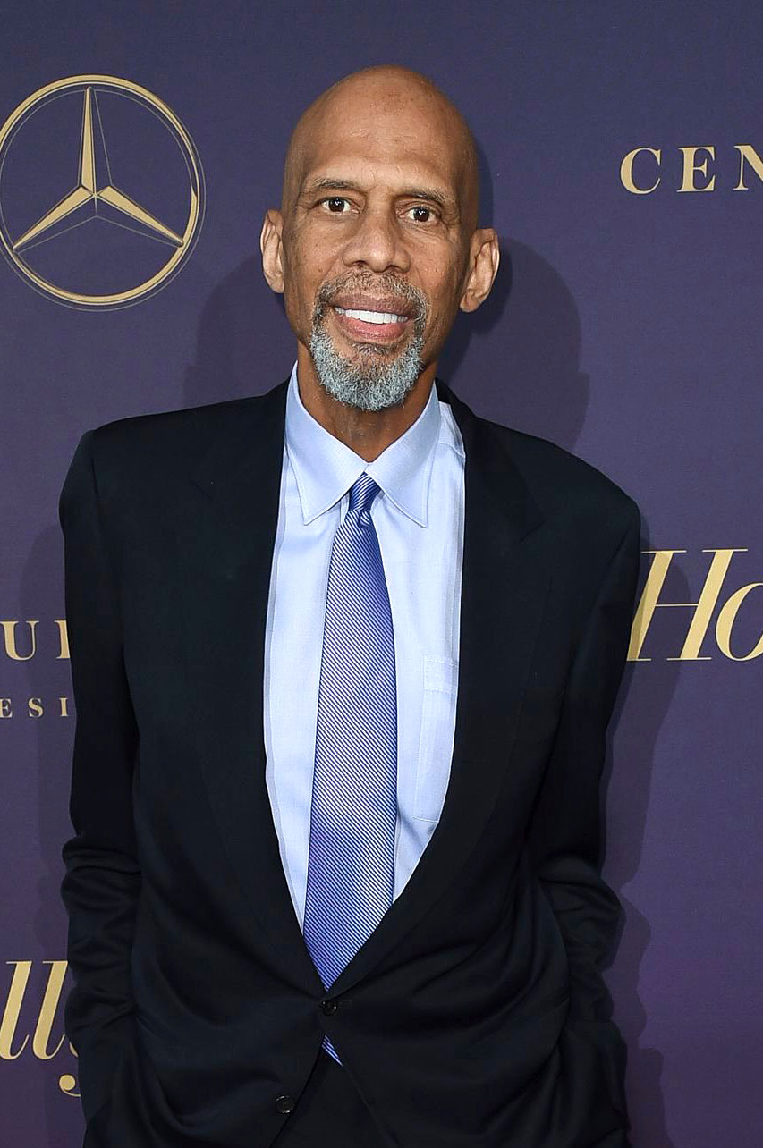 Kareem Abdul Jabbar Stars Are Split Over Aaron Rodgers Controversial Vaccine Views