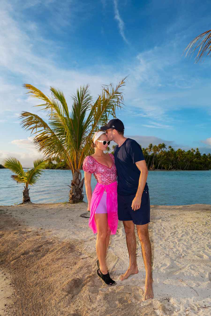 Paris Hilton New Husband Carter Reum Enjoy Tropical Honeymoon