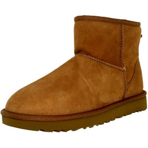 cyber-week-deals-ugg-mini-boot