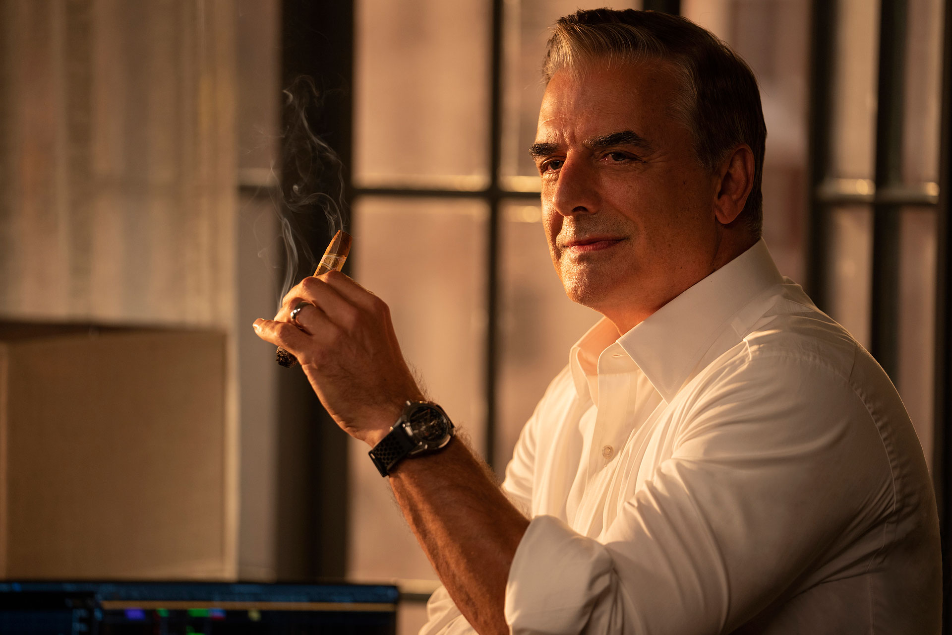 And Just Like That Wouldn't Have Come Back Without Chris Noths Mr Big Showrunner Says
