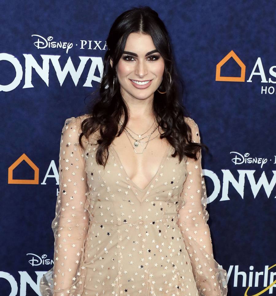 Bachelor Alum Ashley Iaconetti Celebrates Baby Shower With Carly Waddell More Pals