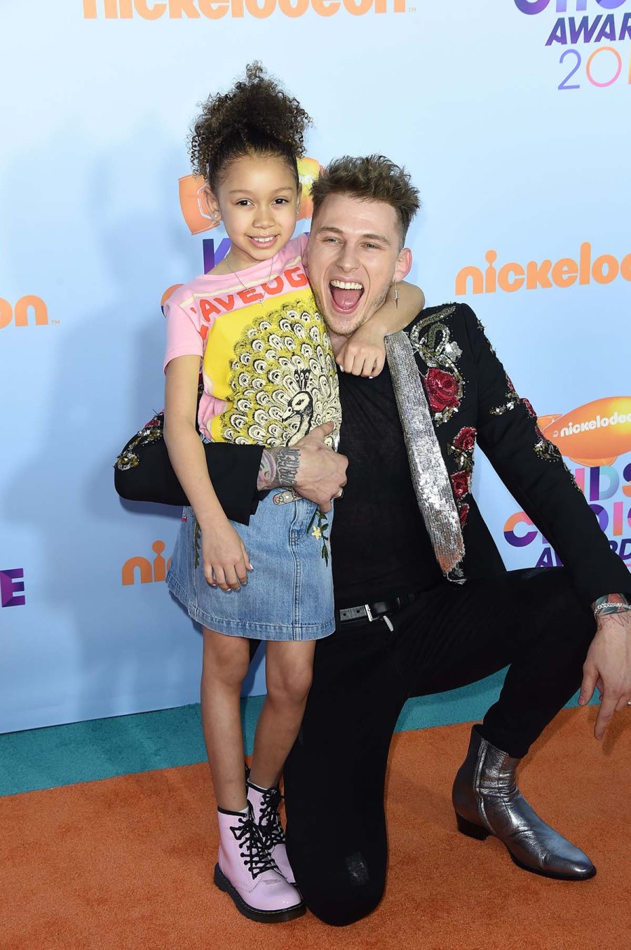 Machine Gun Kelly Daughter Casies Sweetest Moments Together Photos