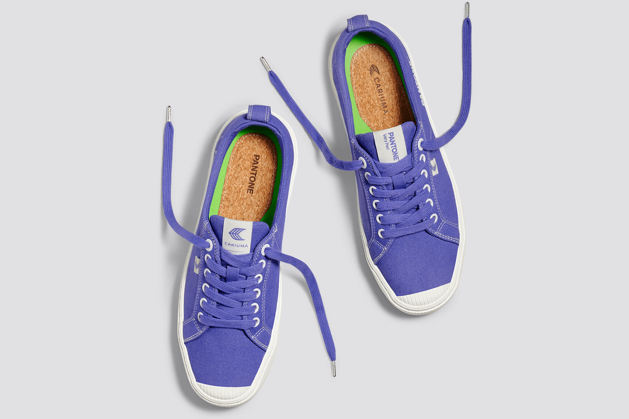 Pantone Very Peri/Off-White Canvas OCA Low