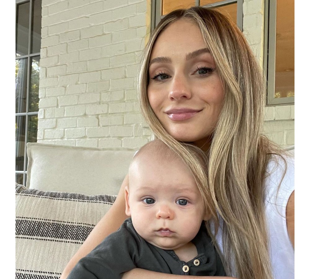 Lauren Bushnell Claps Back at Body Shamers Criticizing Post-Baby Body 2