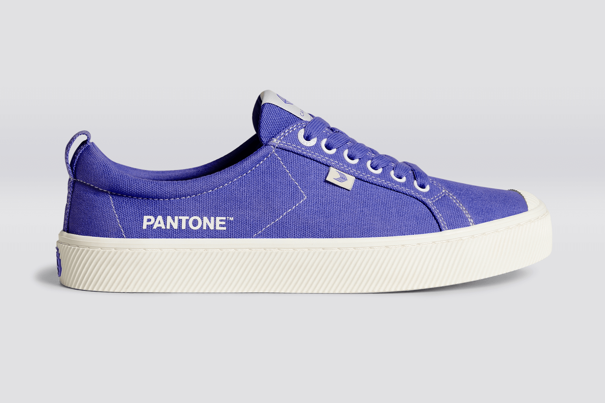 Very Peri sneakers