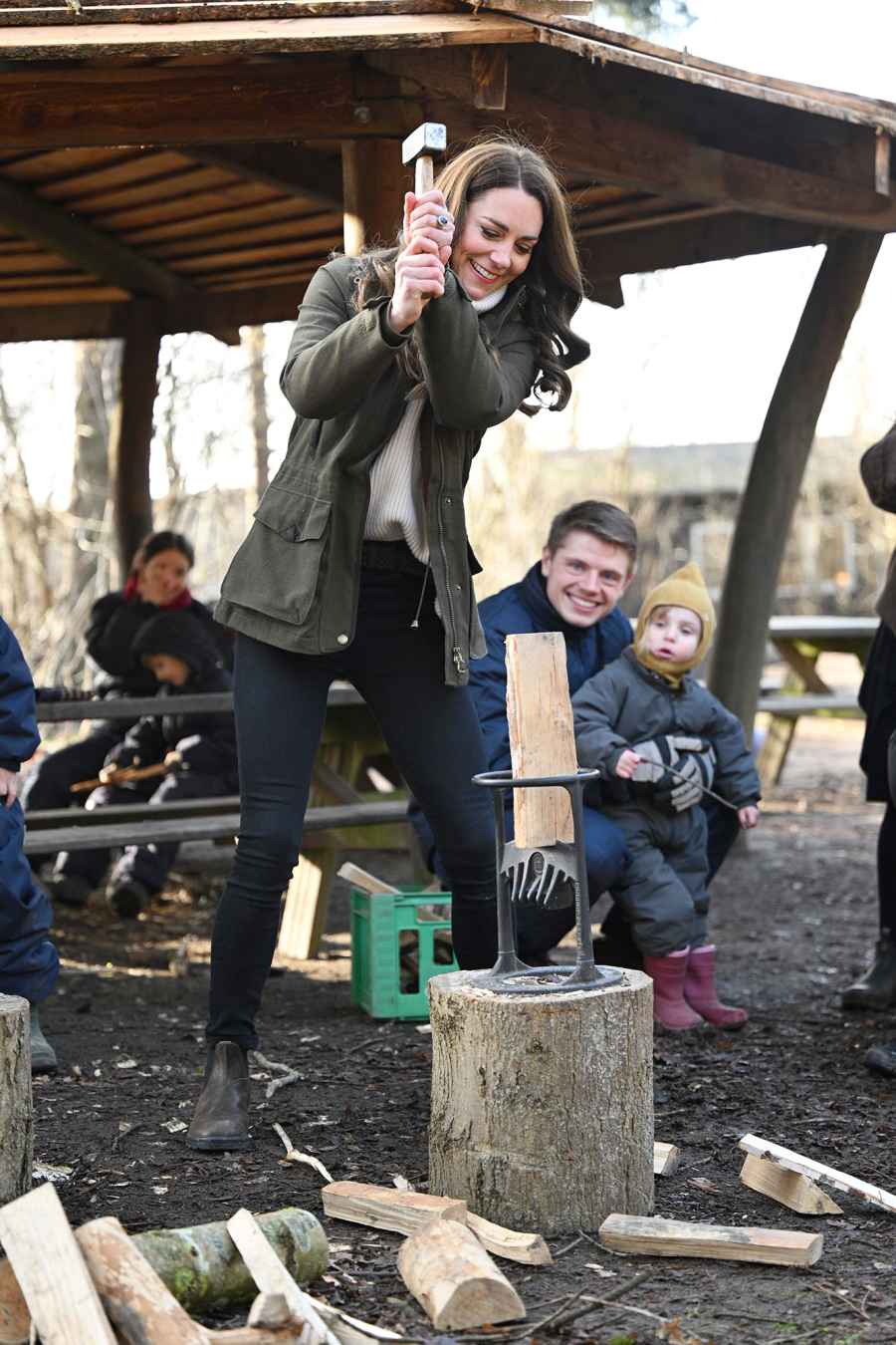 Duchess of Cambridge Kate Middleton Another Baby Stenurten Forest Kindergarten Children 10