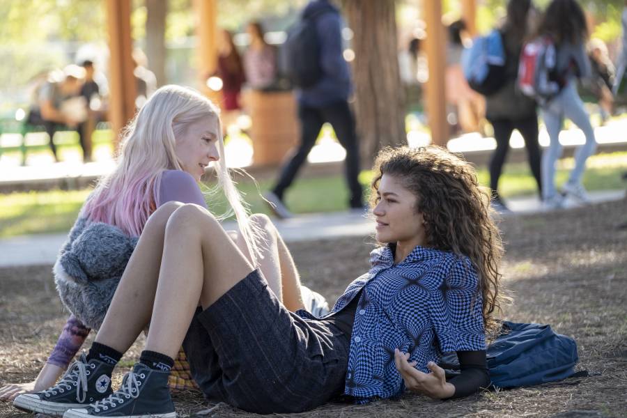 Featured Image Euphoria Fan Theories Hunter Schafer, Zendaya