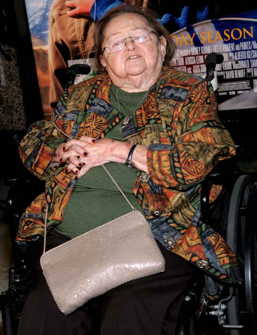 Stars We Lost in 2010 Zelda Rubinstein