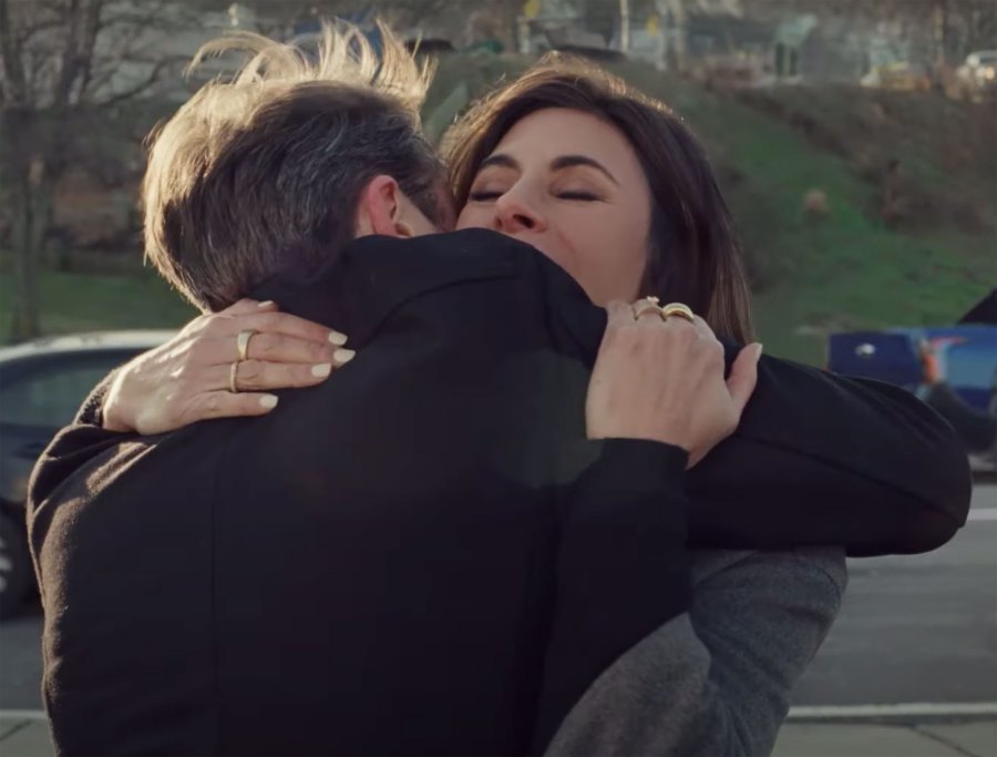 Super Bowl Commercials 2022 Jamie-Lynn Sigler Robert Iler