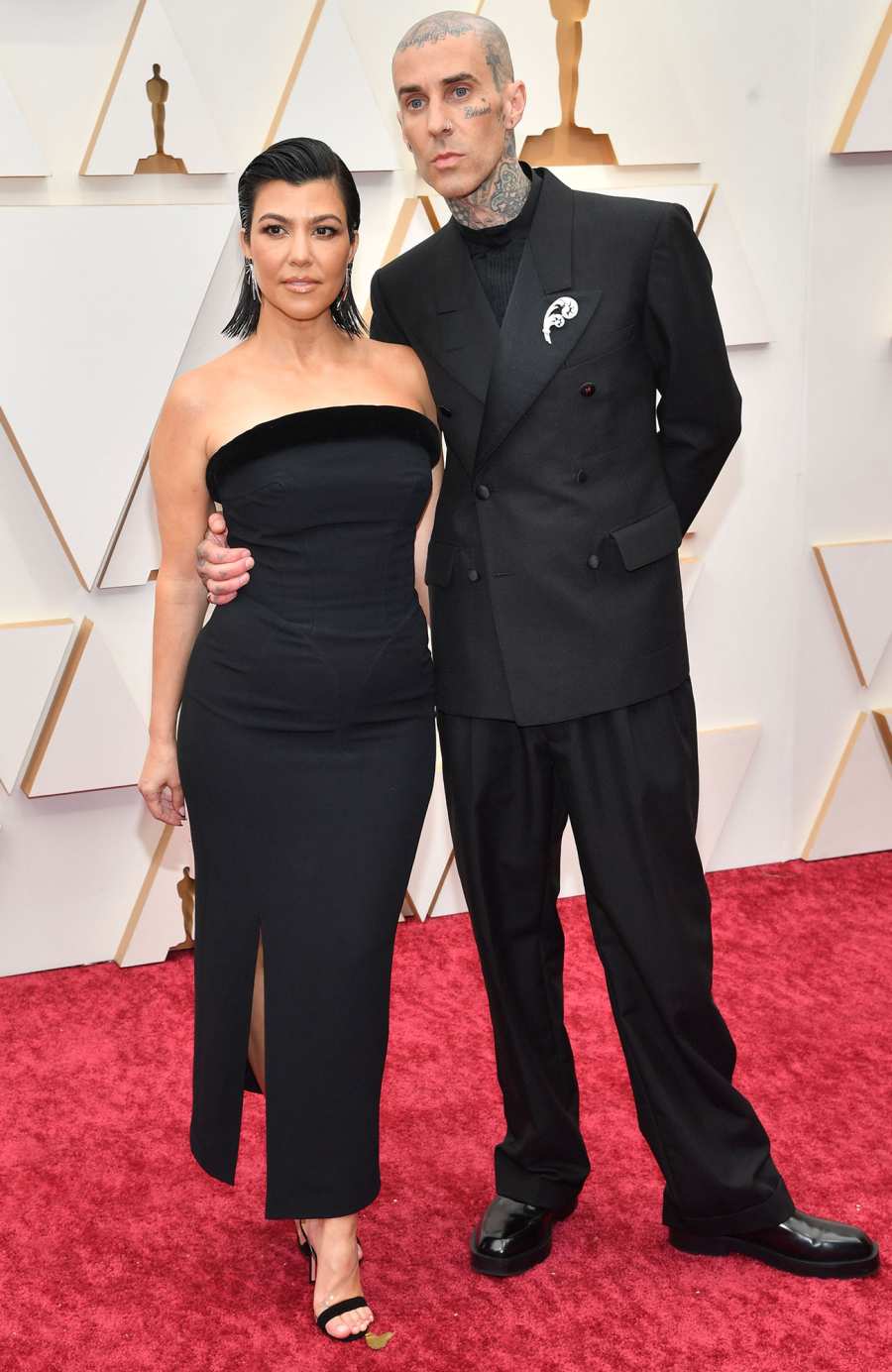 Kourtney Kardashian, Travis Barker Stun at the 2022 Oscars