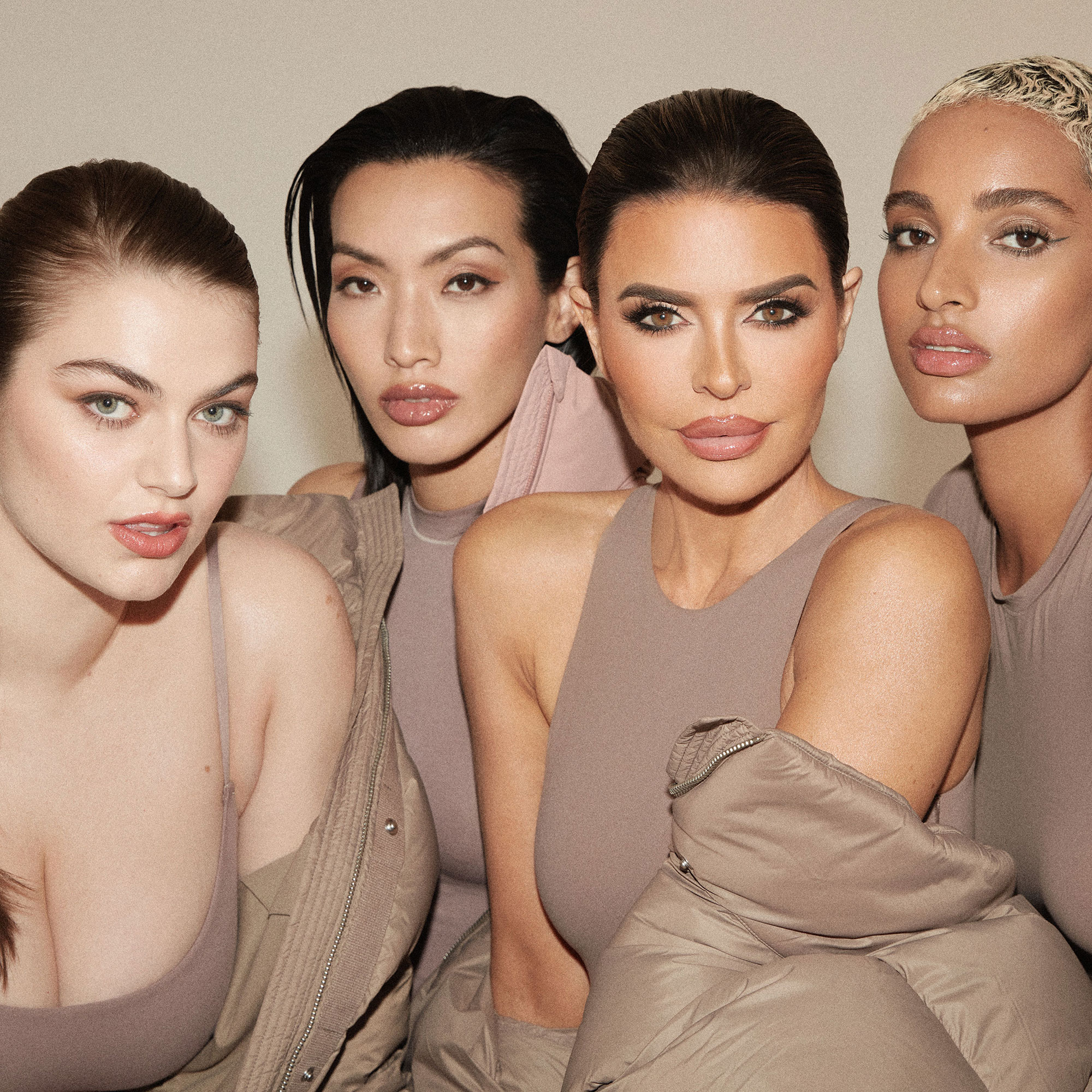Lisa Rinnas Feel Good Lip Plumper Is the Secret to Her Iconic Pout