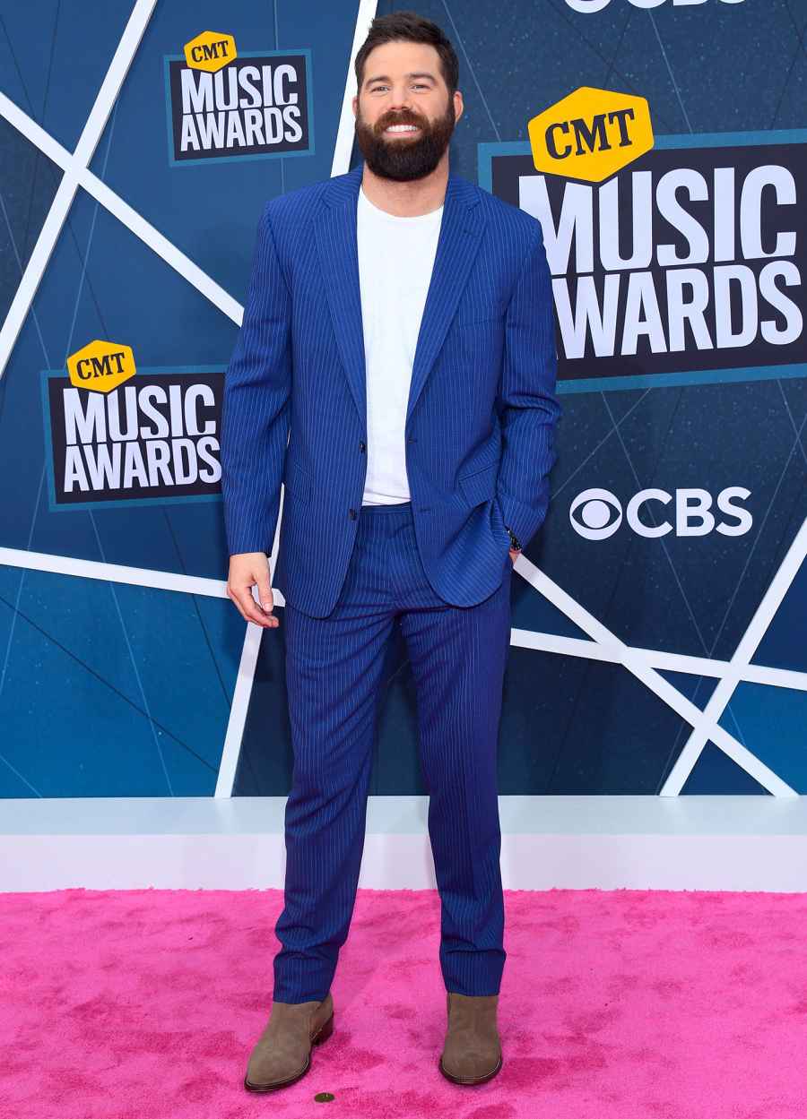 Jordan Davis CMT Music Awards 2022 Red Carpet Fashion