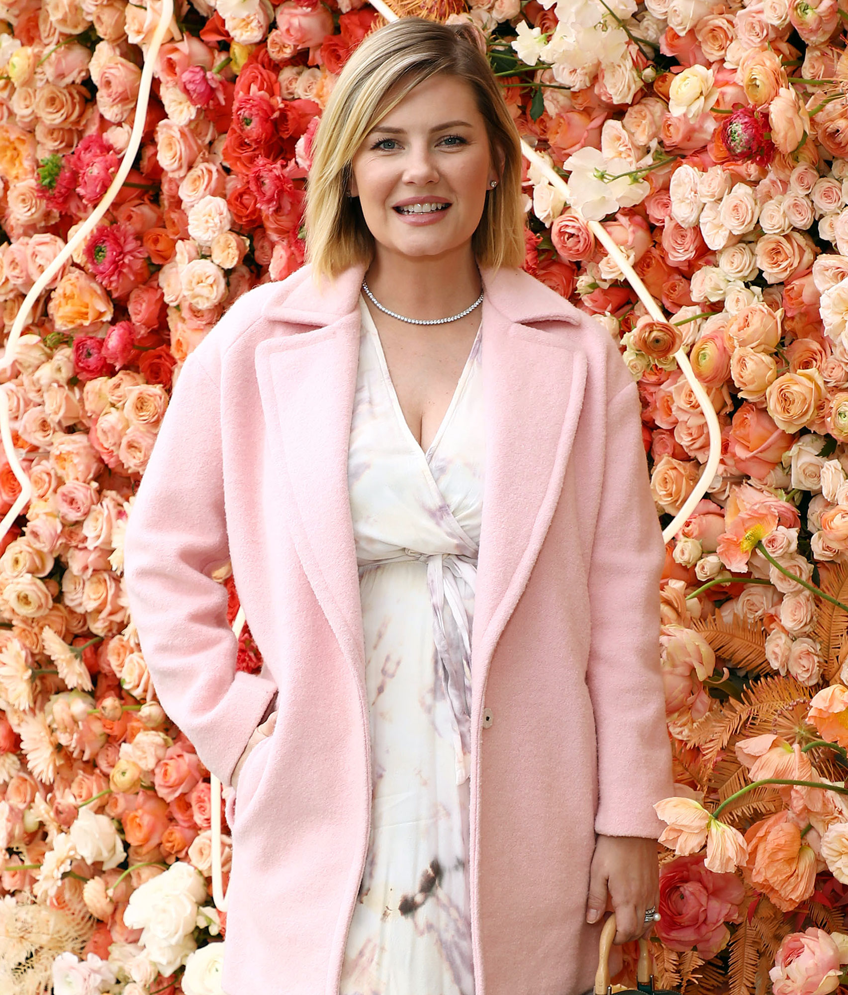 Elisha Cuthbert Says Happy Endings Probably 'Should Have Started on a Streaming Service