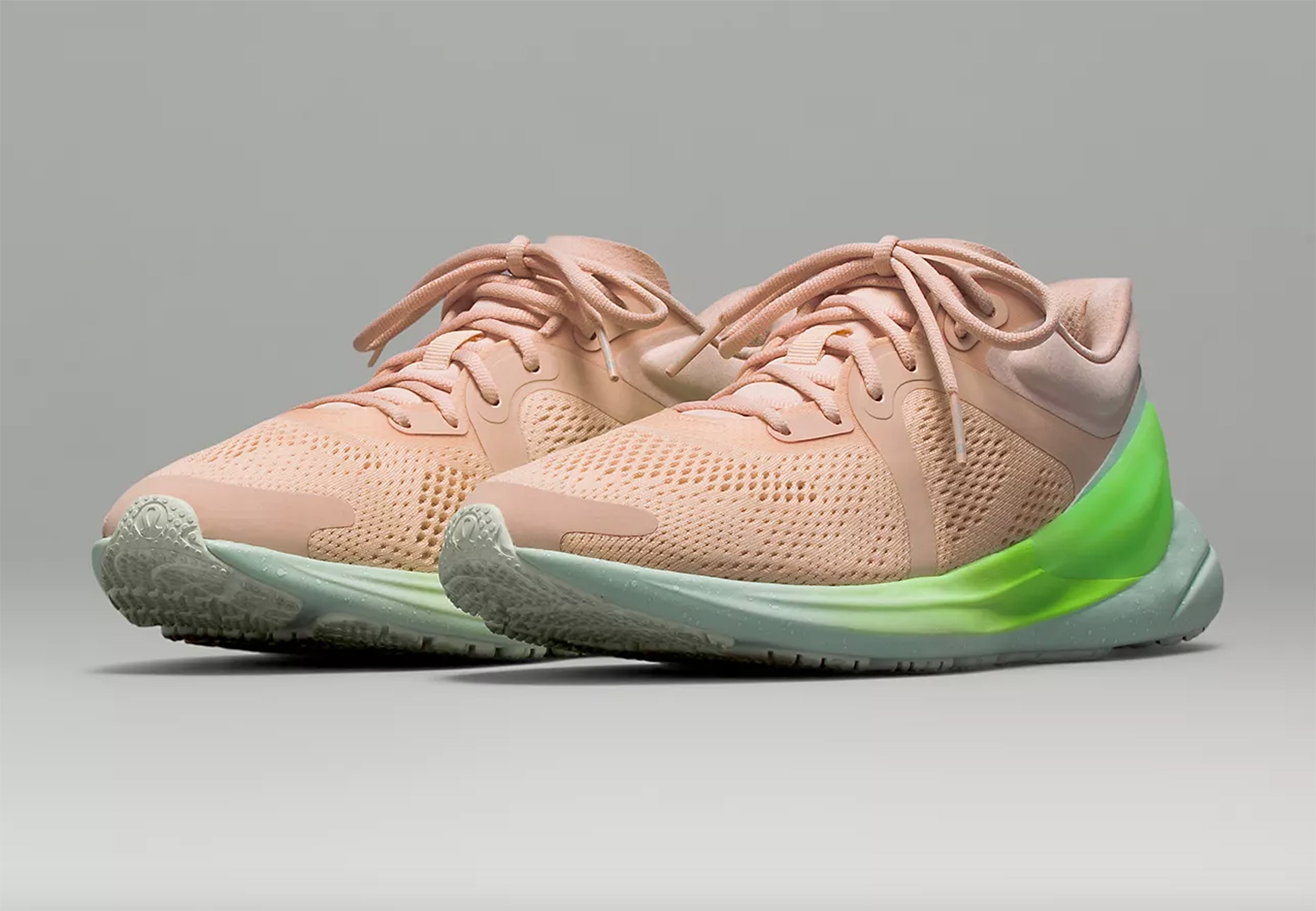 lululemon-blissfeel-sneaker
