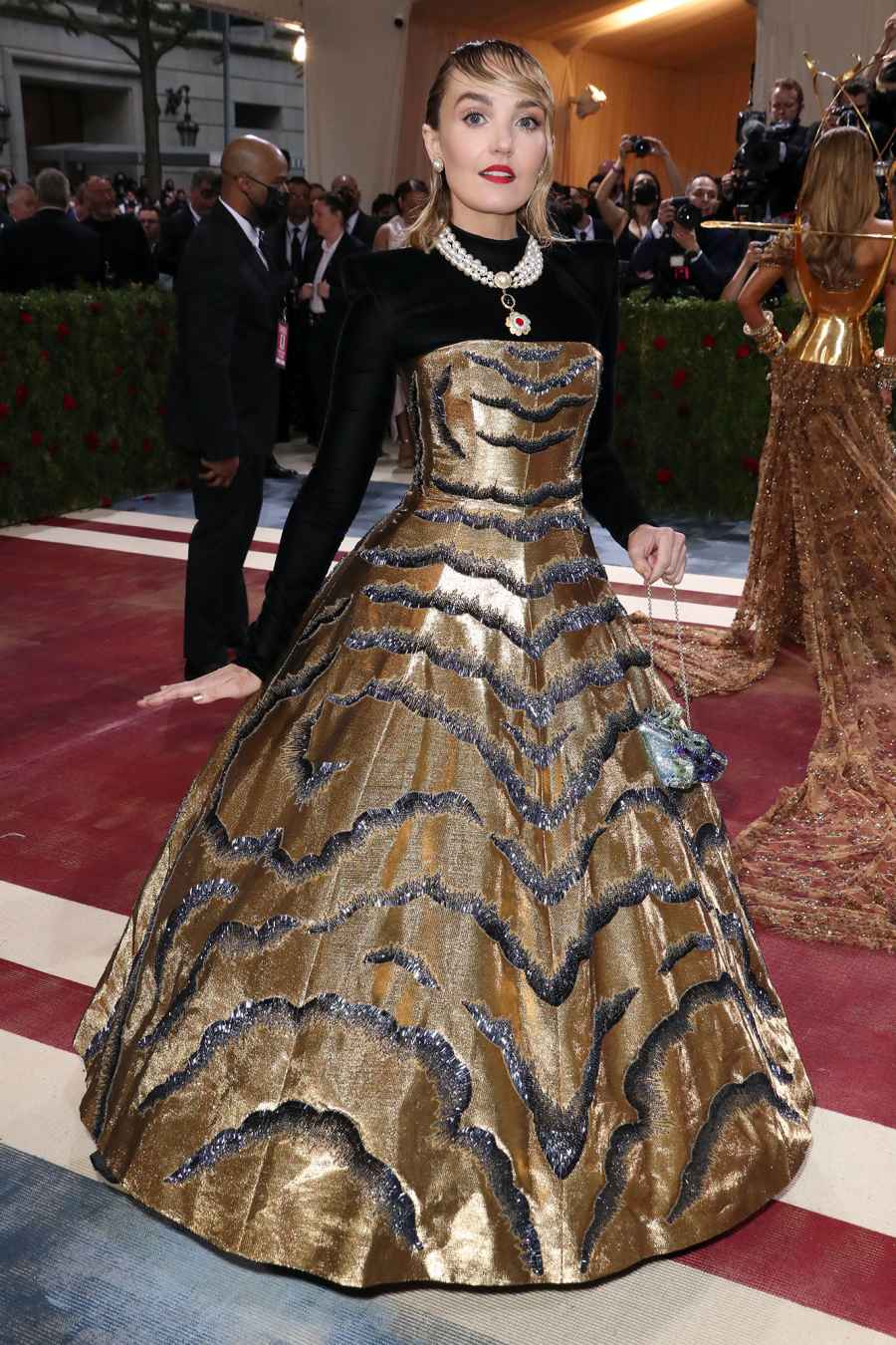 Chloe Fineman Met Gala 2022 Red Carpet Fashion