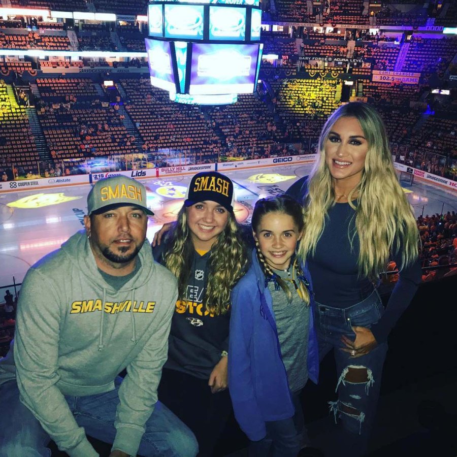 Jason Aldeans Blended Family See Pics of 4 Kids With Brittany Aldean Jessica Ussery