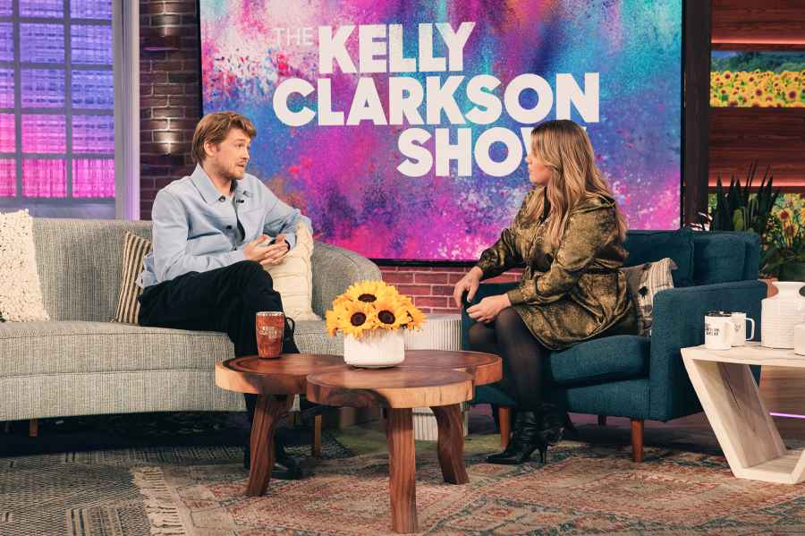 Joe Alwyn Kelly Clarkson Show