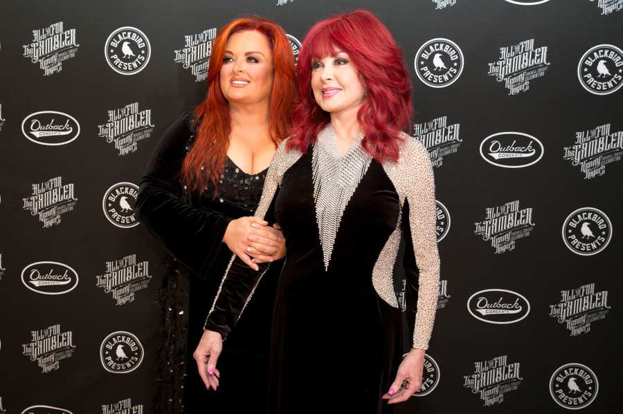 Naomi Judd and Wynonna Judd in 2017