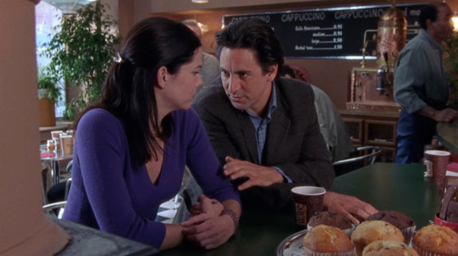 Gilmore Girls' Lorelai Gilmore and Luke Danes' Complete Relationship Timeline: Platonic Pals to Endgame