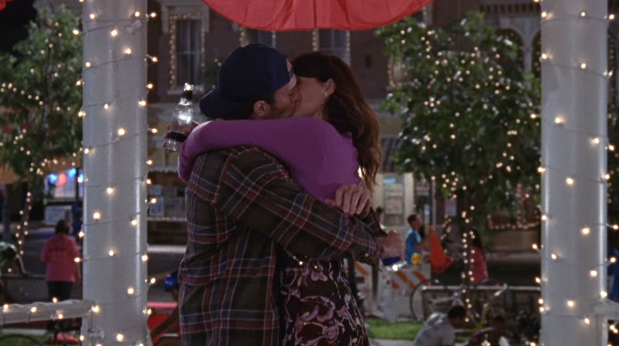 Gilmore Girls' Lorelai Gilmore and Luke Danes' Complete Relationship Timeline: Platonic Pals to Endgame