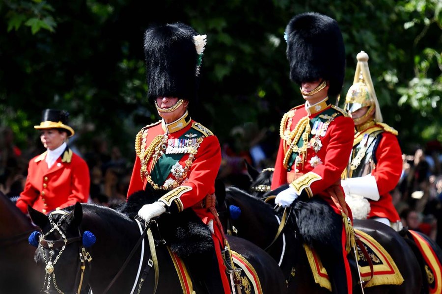 Most Amazing Photos From Queen Elizabeth IIs Platinum Jubilee