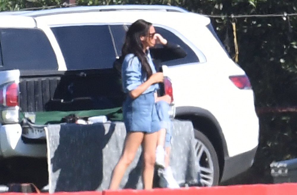 meghan-markle-denim-shorts-polo