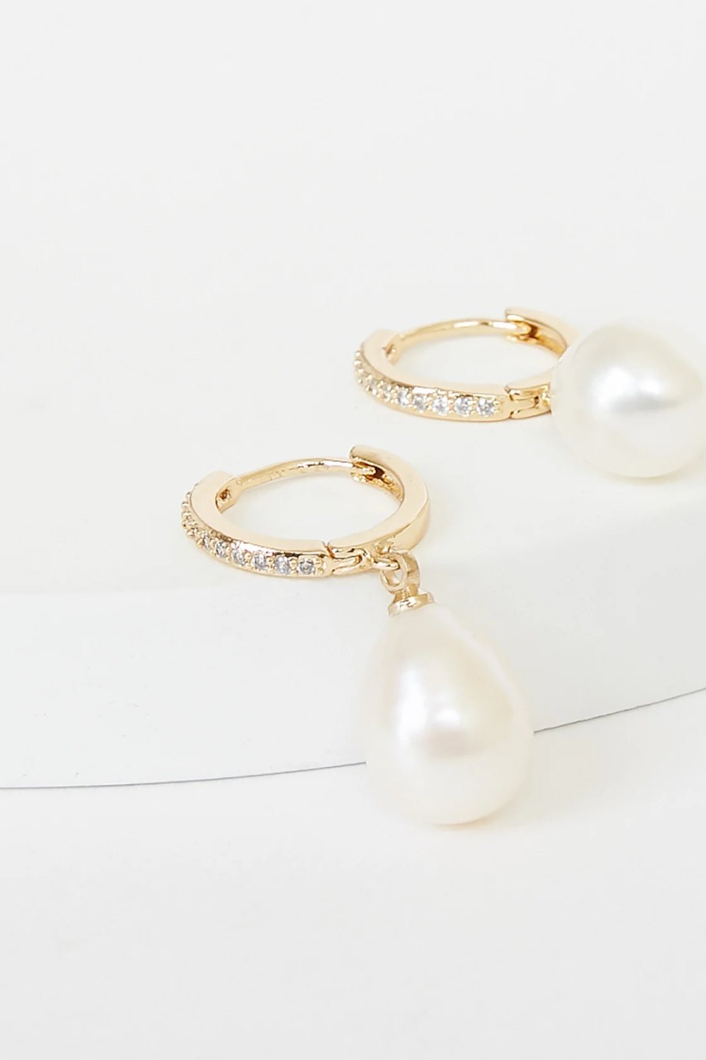 pearl earrings