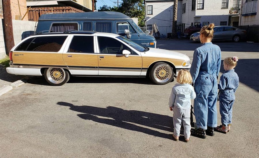 December 2018 Kristen Bell and Dax Shepard’s Sweetest Moments With Daughters Lincoln and Delta