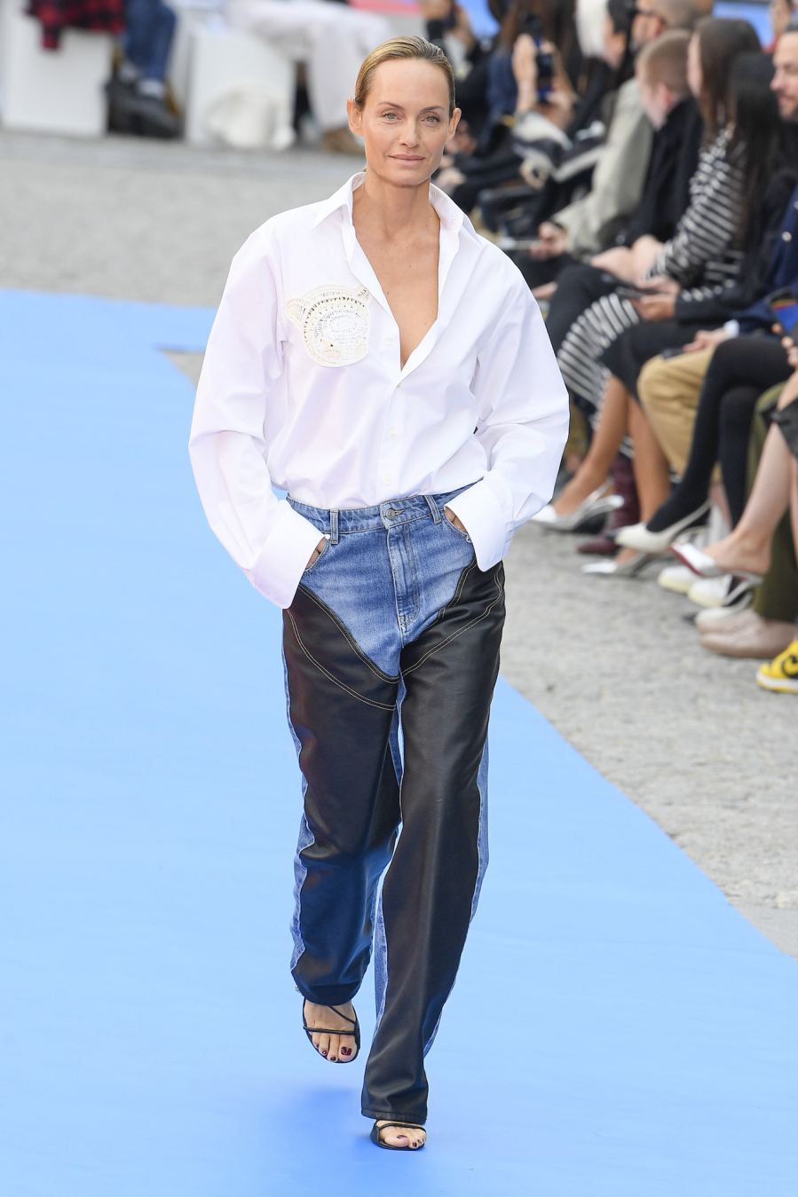 Amber Valletta PFW