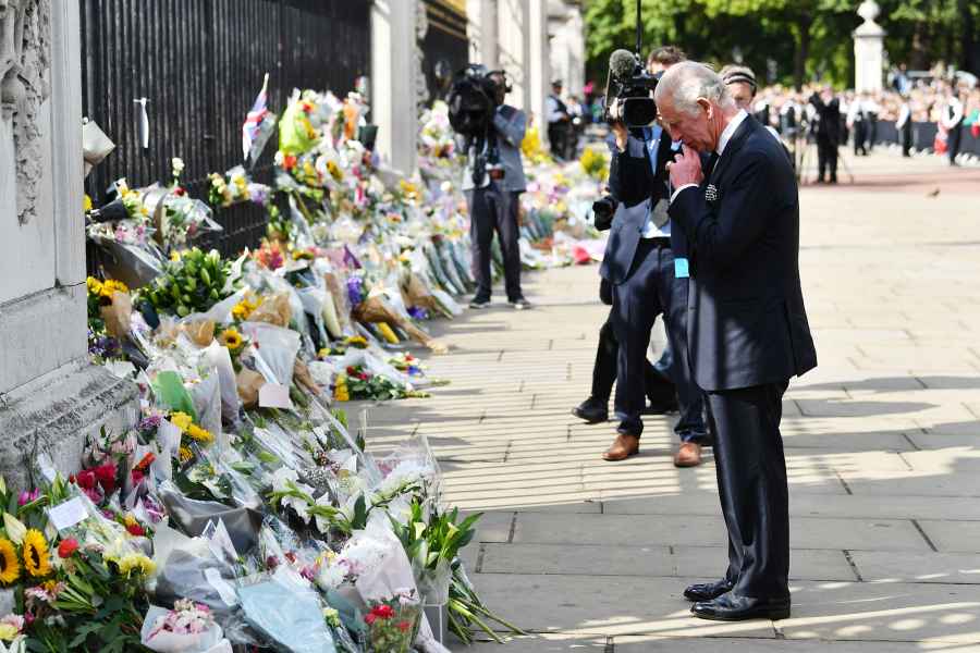 King Charles III Makes 1st Appearance as Monarch as He Extends Mourning Period Amid Queen Elizabeth's Death