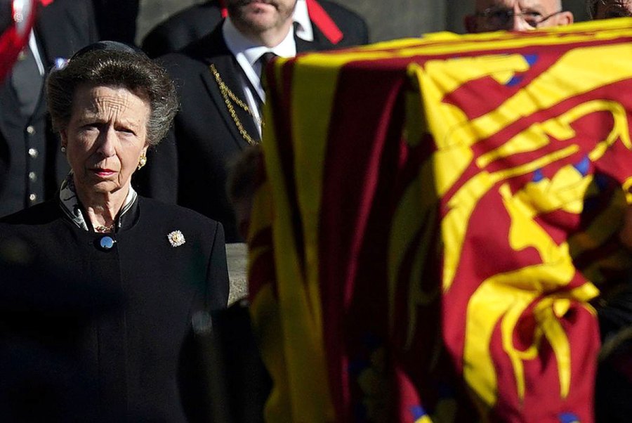 Princess Anne Royal Family Members React Queen Elizabeth II Dead