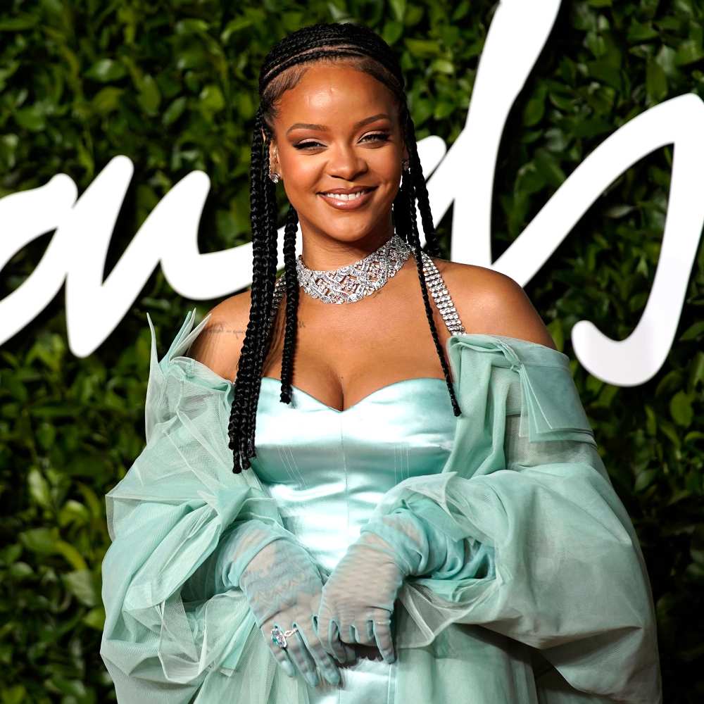 Rihanna Set to Play the Super Bowl 2022 Halftime Show