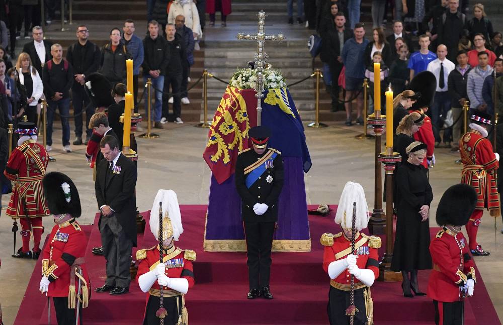 Prince William, Prince Harry and All of the Queen's Grandchildren Hold Vigil for Late Monarch at Westminster Hall