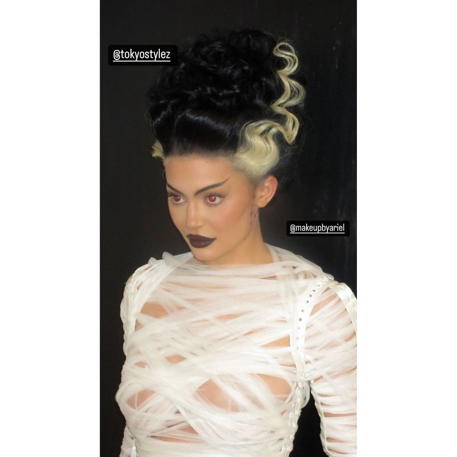 Kylie Jenner Bride of Frankenstein Kardashian Jenner Family 2022 Halloween Costumes