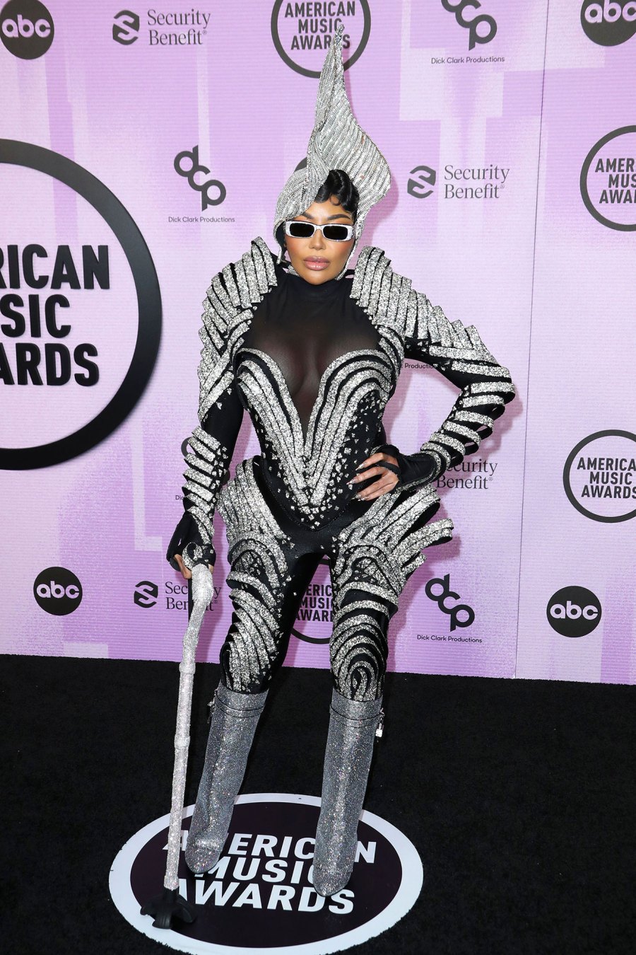 Dencia Red Carpet AMA American Music Awards 2022