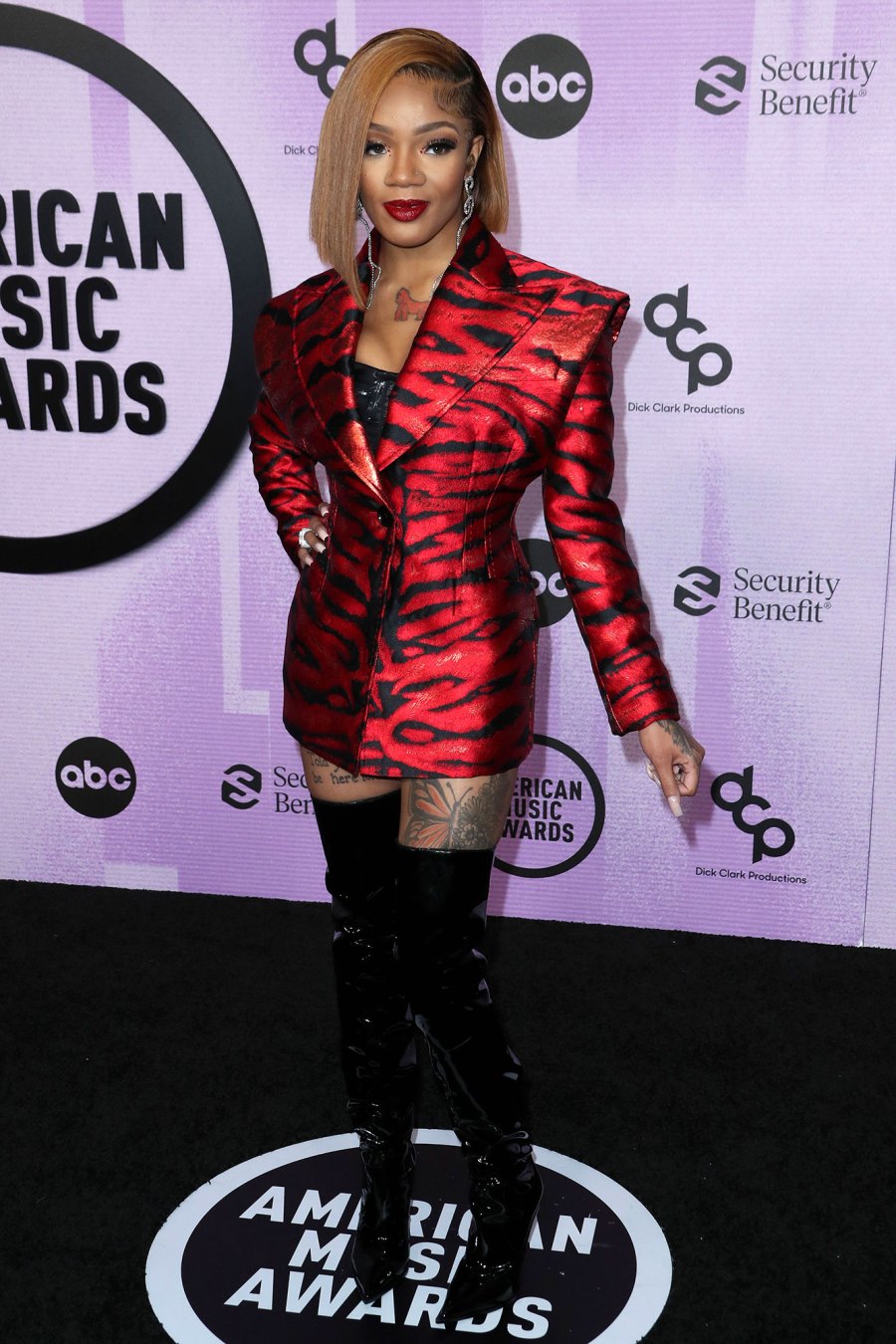 GloRilla Red Carpet AMA American Music Awards 2022