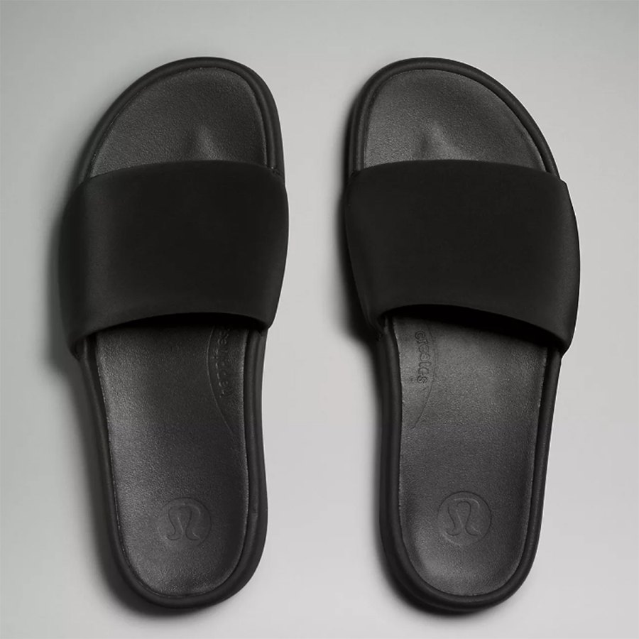 no-fail-gifts-lululemon-slides