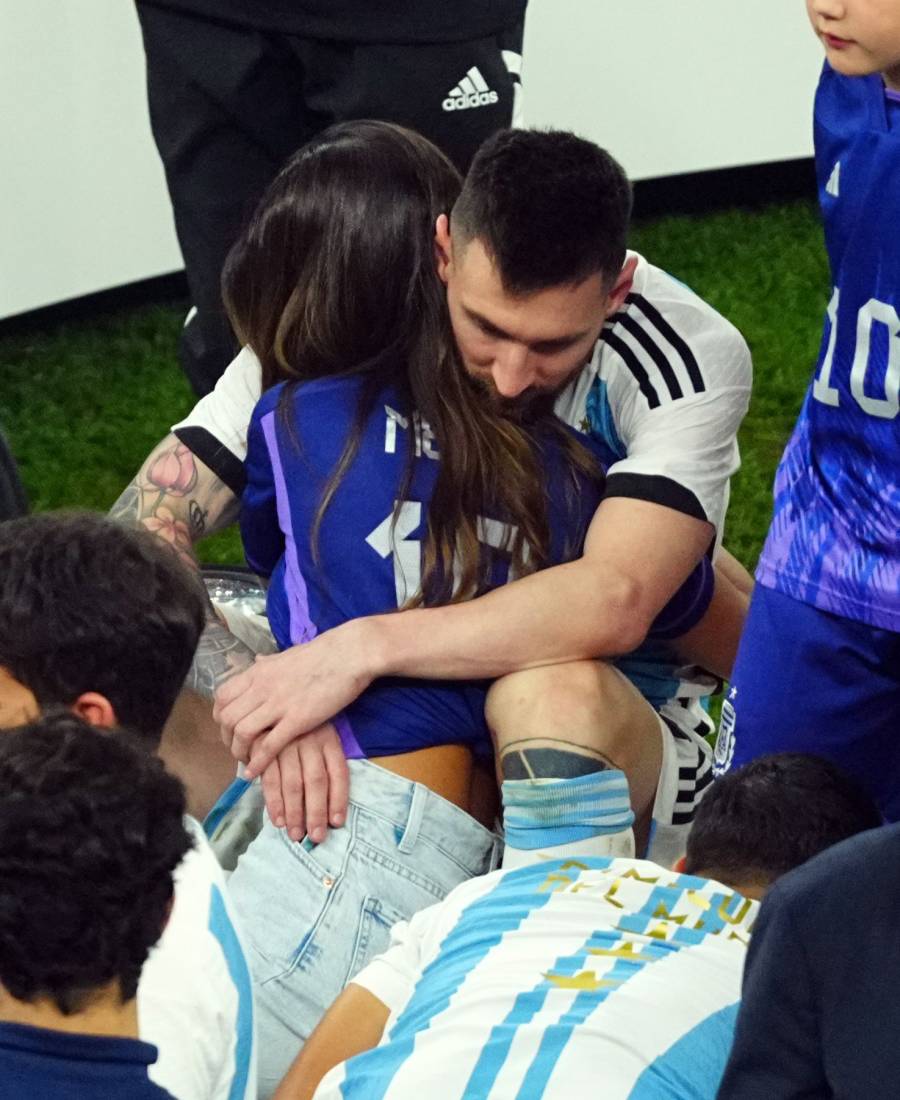 Lionel Messi and wife Antonela Roccuzzo