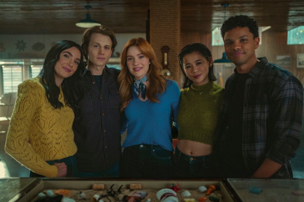 Nancy Drew Cast Best Behind-the-Scenes Moments Filming Season 4