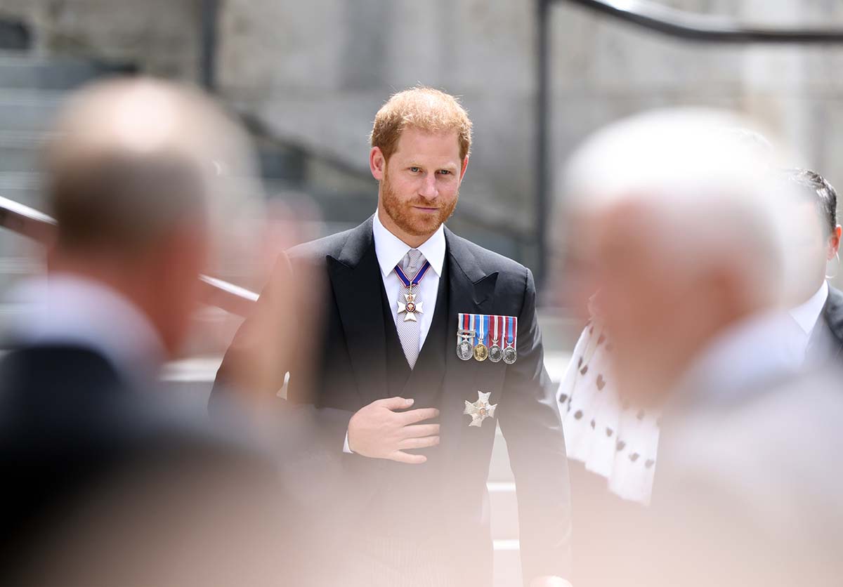 Can-Harry-Make-Amends-With-Royal-Family-00