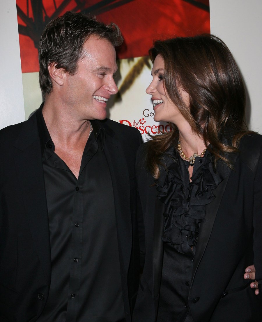 Cindy Crawford and Rande Gerber’s Relationship Timeline no tie