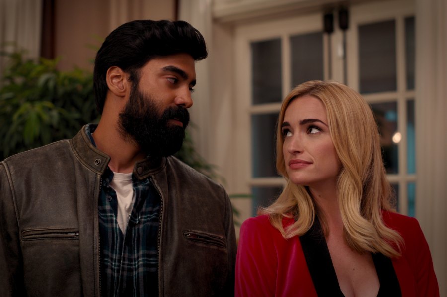 Ginny & Georgia’s Brianne Howey Breaks Down Biggest Season 2 Shockers: [Spoiler]’s Murder, Epic Wedding Dress and More