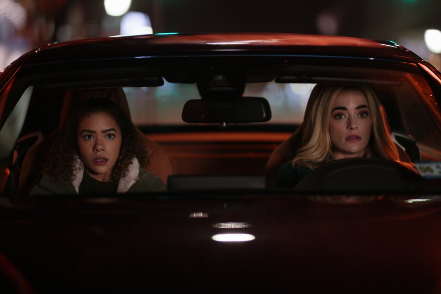 Ginny & Georgia’s Brianne Howey Breaks Down Biggest Season 2 Shockers: [Spoiler]’s Murder, Epic Wedding Dress and More