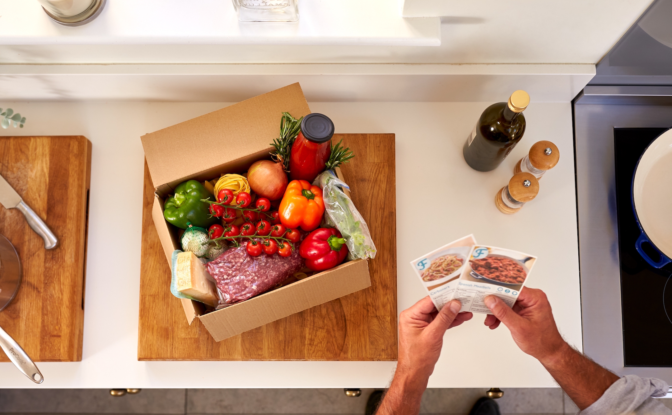 Meal-Delivery-Kit-Stock-Photo
