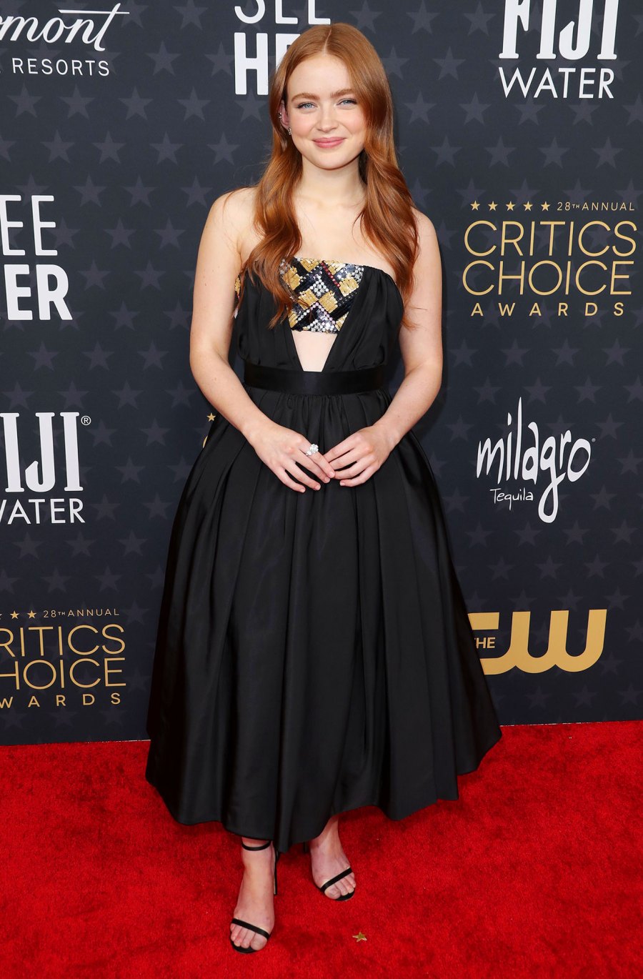 Sadie Sink Red Carpet Critics' Choice Awards 2023