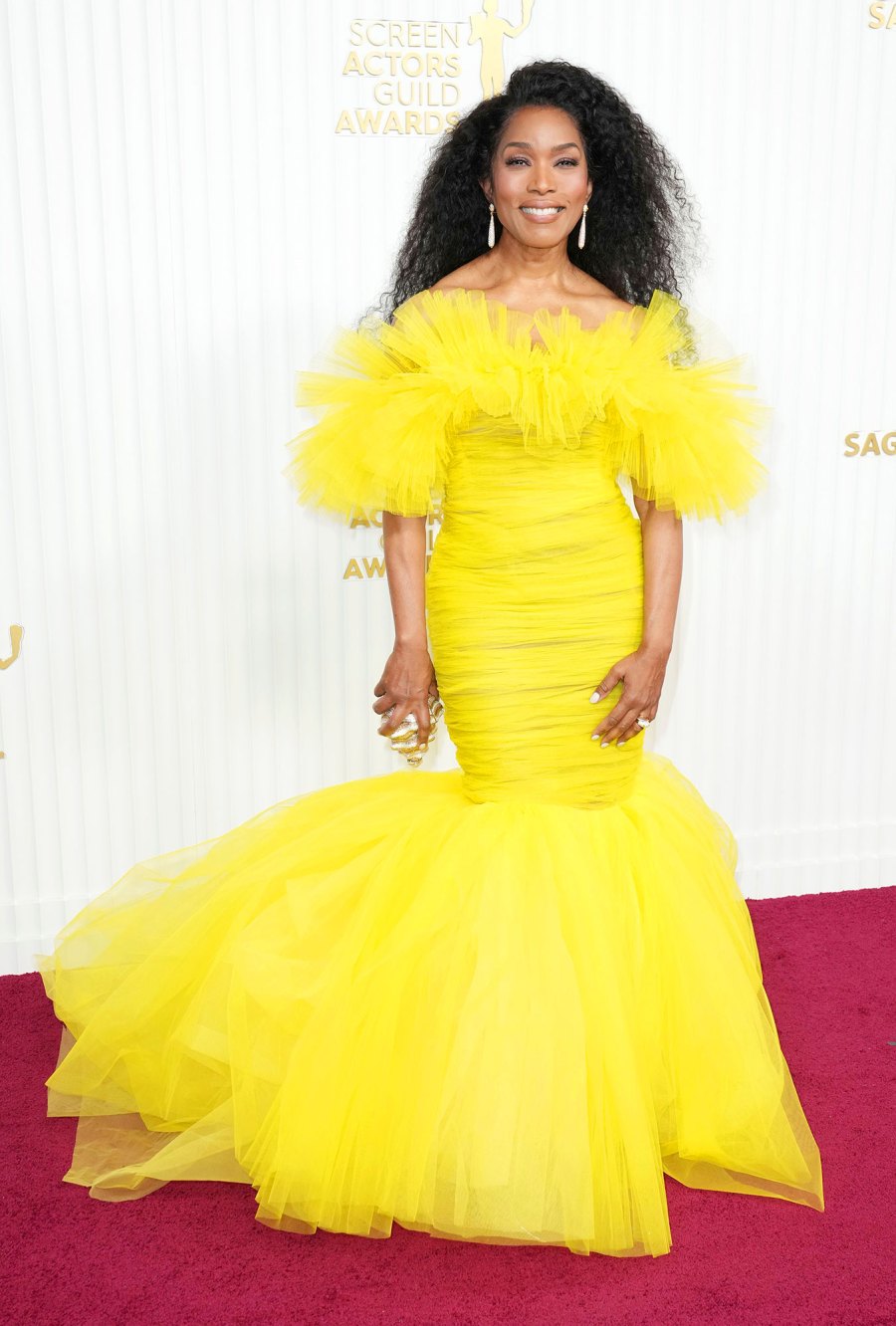 Angela Bassett Red Carpet Sag Awards 2023