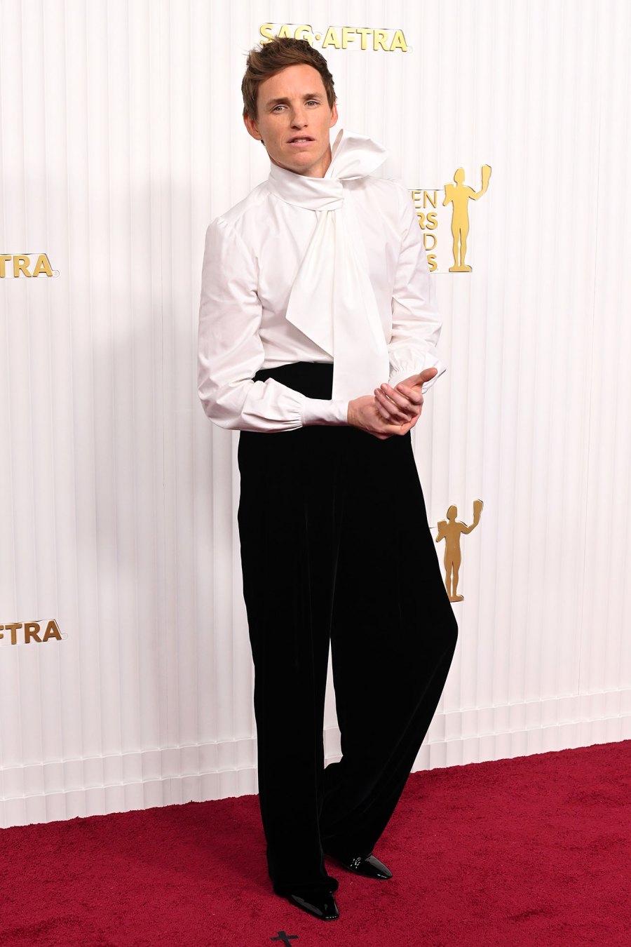 Eddie Redmayne Red Carpet Sag Awards 2023